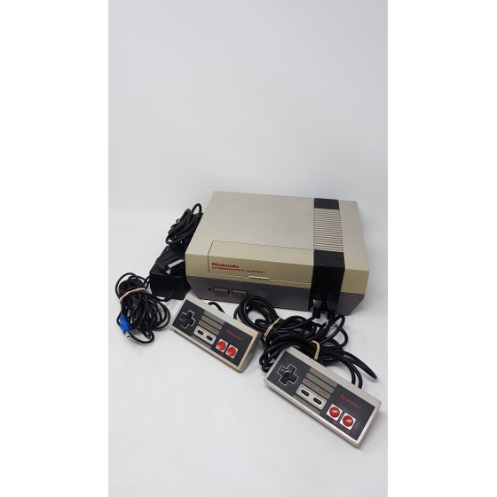 Console  Nintendo Entertainment System  NES Pack  2 manettes